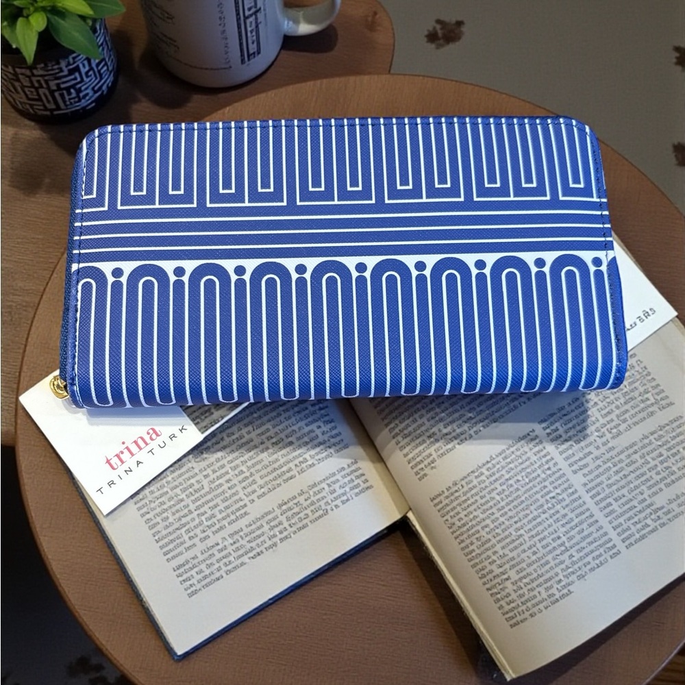 Trina Turk Blue and White Geometric Wallet NWT